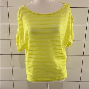 Jessica Simpson Yellow Boxy Blouse